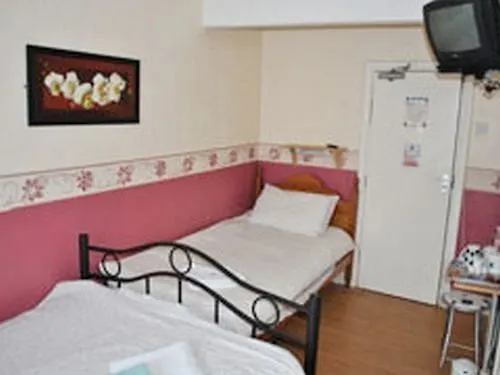***  Golden Nile Hotel Blackpool Birleşik Krallık