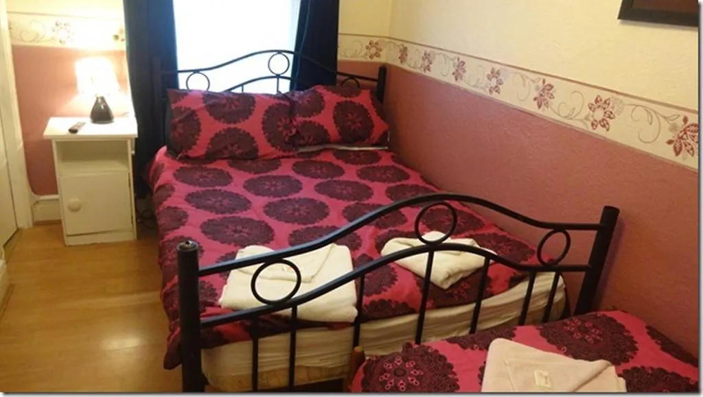 Golden Nile Hotel Blackpool 3*,